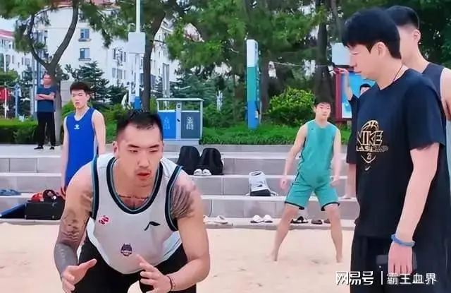 Karsa在德国队比赛中持续失利，战术调整引发热议！(kaarst德国)